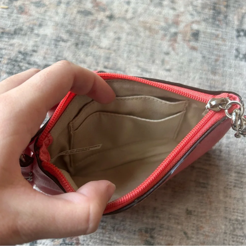 Coach Wristlet - Picture 6 of 6